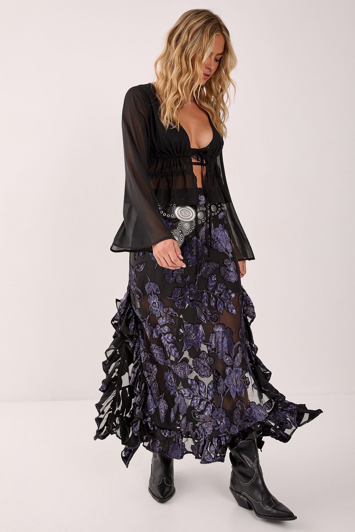 https://mediahub.prettylittlething.com/bgg27400_black_xl