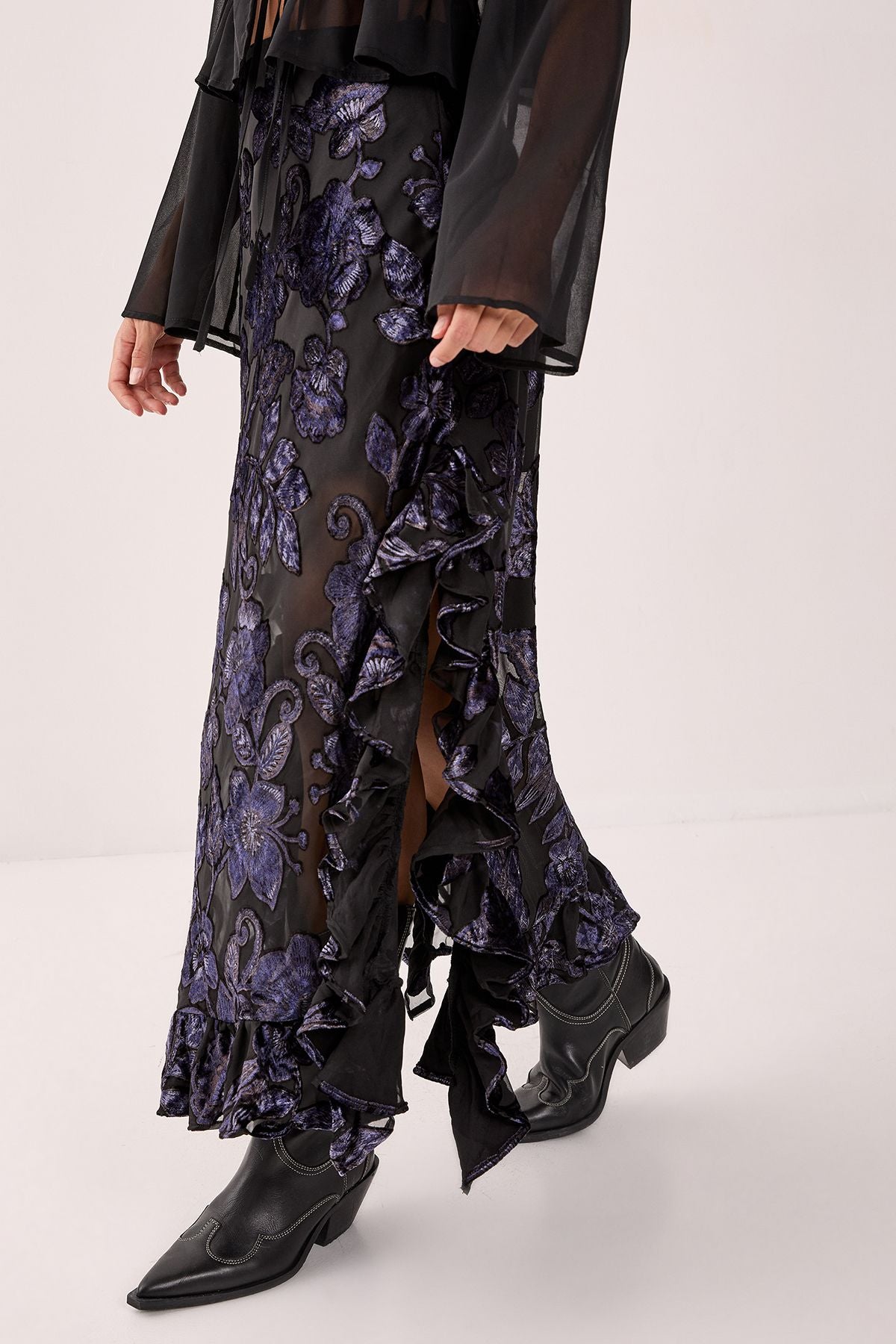 https://mediahub.prettylittlething.com/bgg27400_black_xl_1
