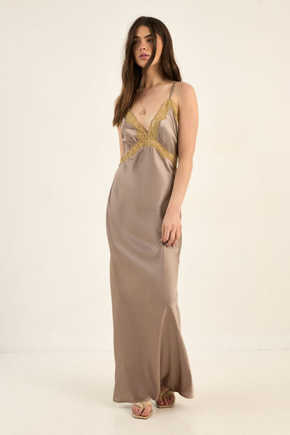 https://mediahub.prettylittlething.com/bgg27426_mauve_xl_2