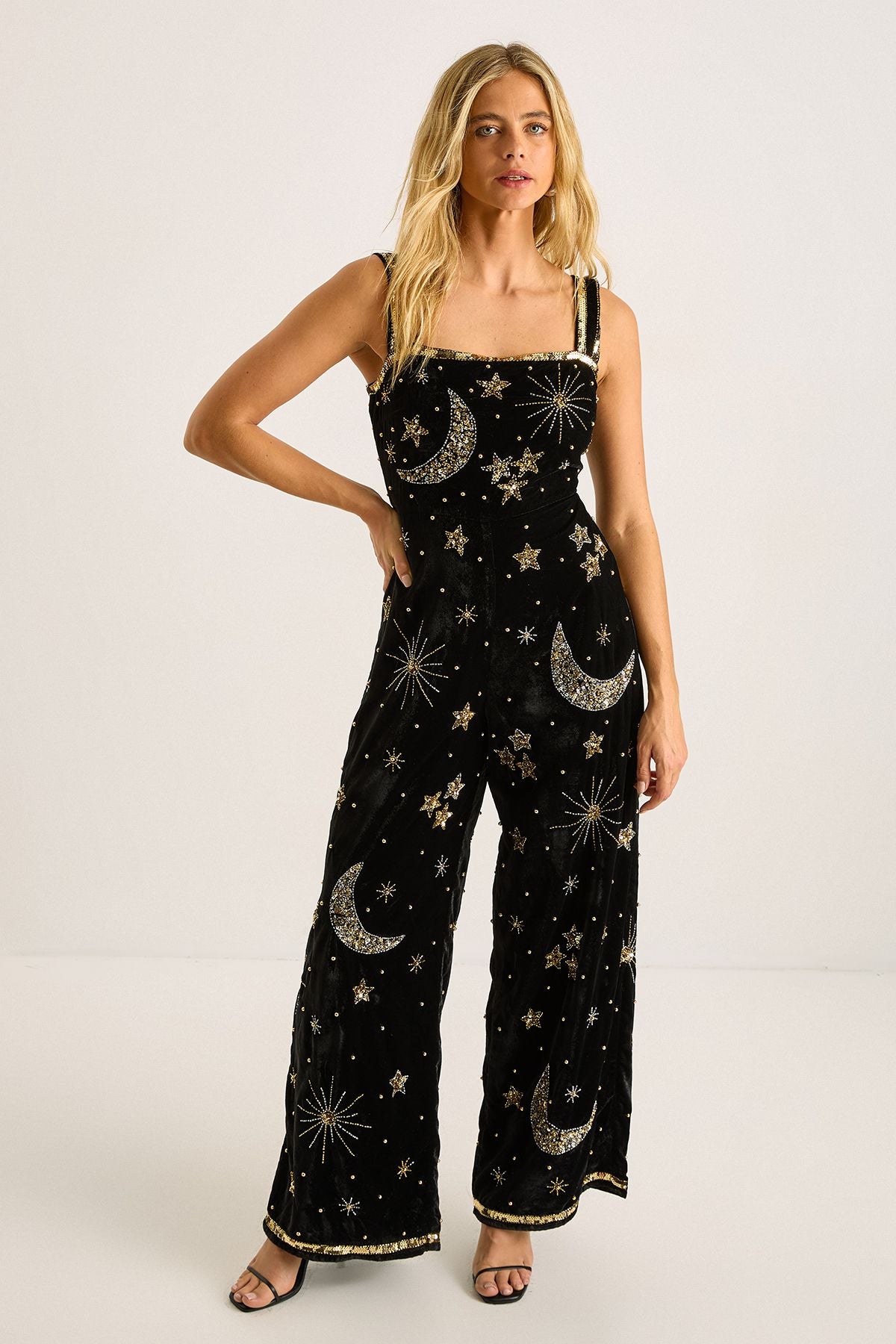 https://mediahub.prettylittlething.com/bgg27451_black_xl_1