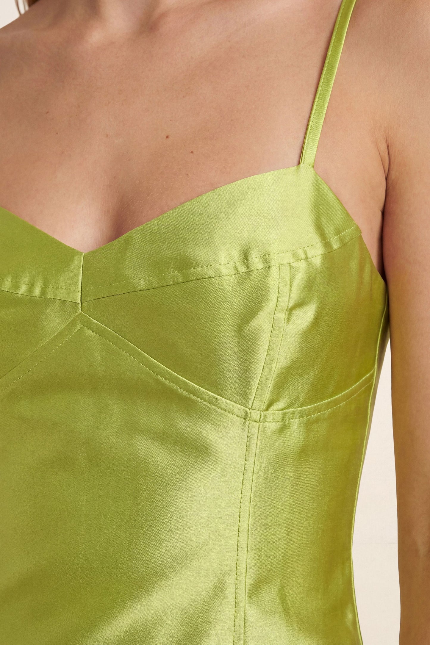 https://mediahub.prettylittlething.com/bgg27479_lime_xl_3