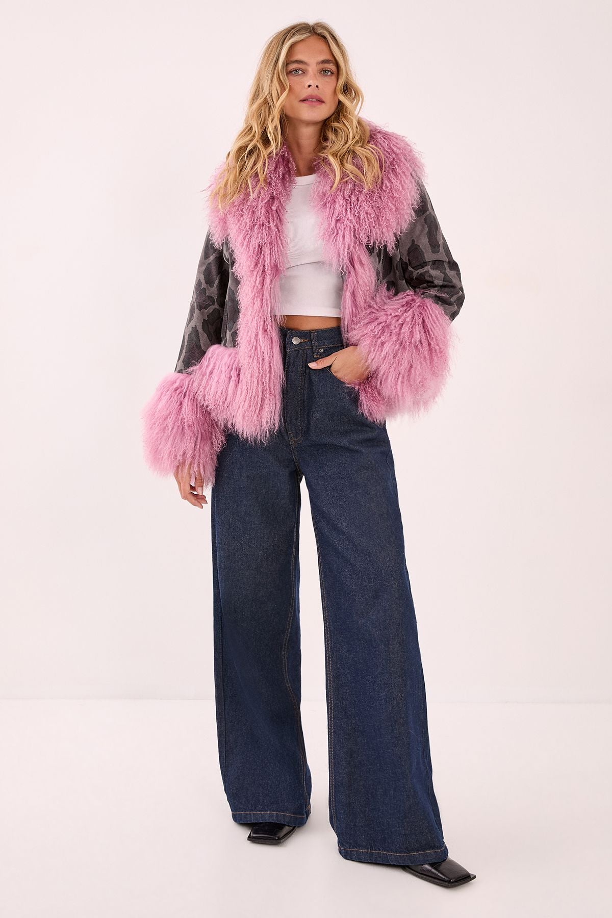https://mediahub.prettylittlething.com/bgg27498_charcoal_xl_1