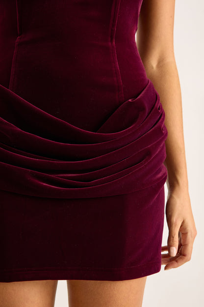https://mediahub.prettylittlething.com/bgg27620_wine_xl_2
