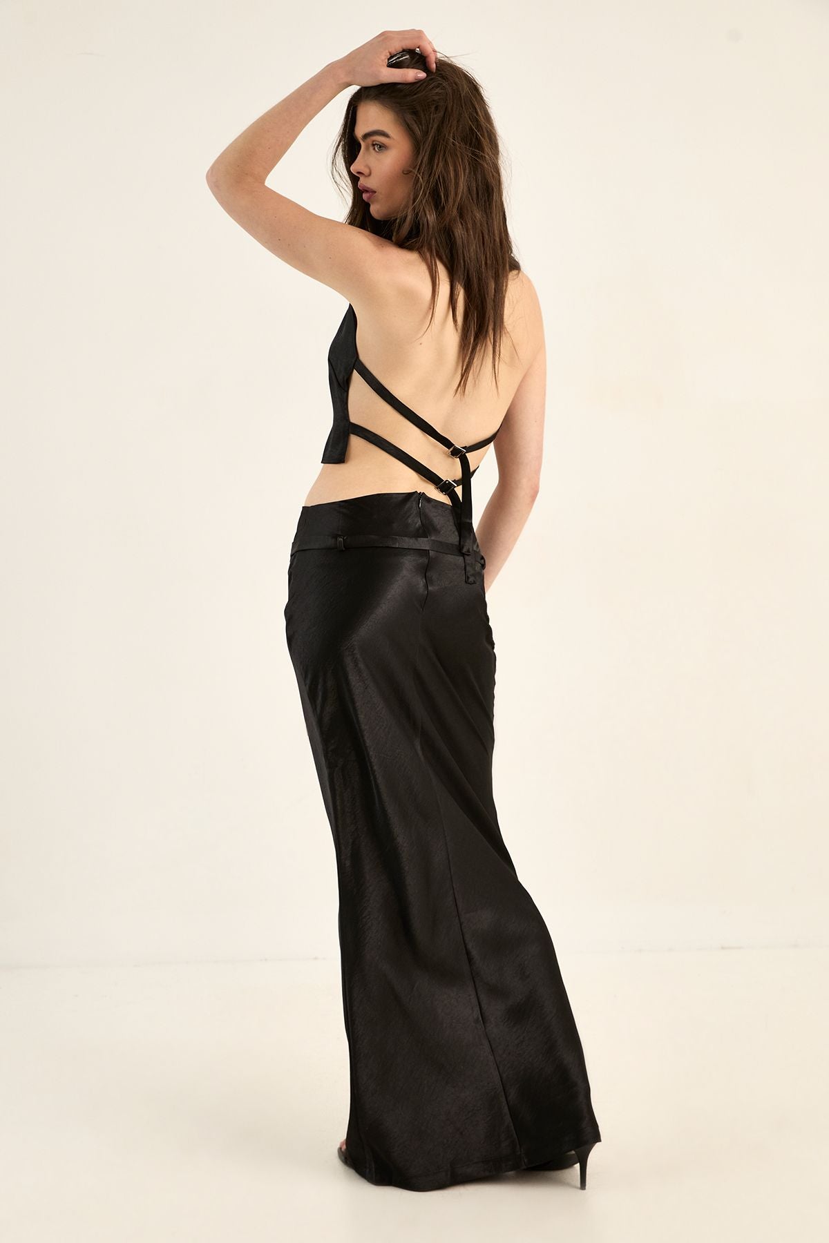 https://mediahub.prettylittlething.com/bgg27629_black_xl_3