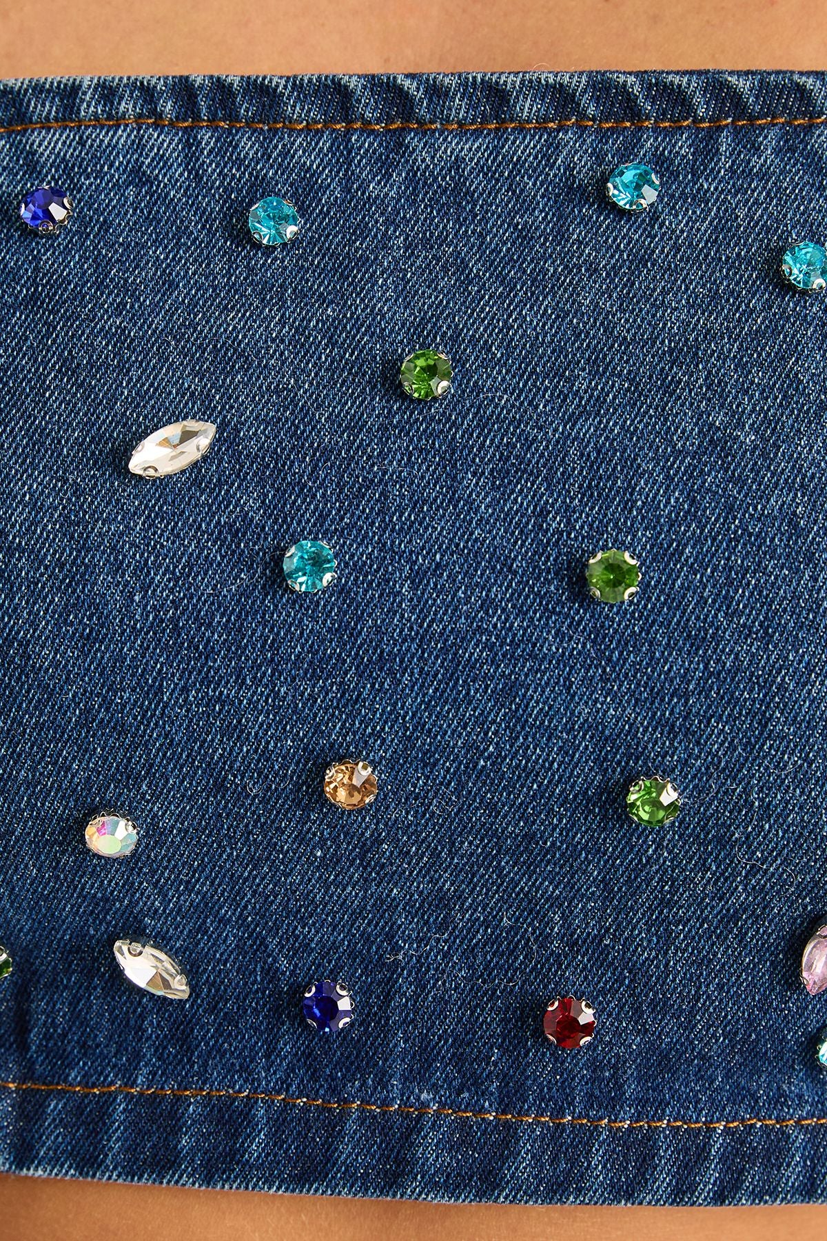 https://mediahub.prettylittlething.com/bgg27680_authentic%20midwash_xl_4