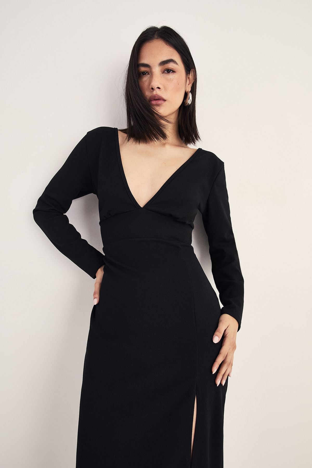 https://mediahub.prettylittlething.com/bgg27703_black_xl_1