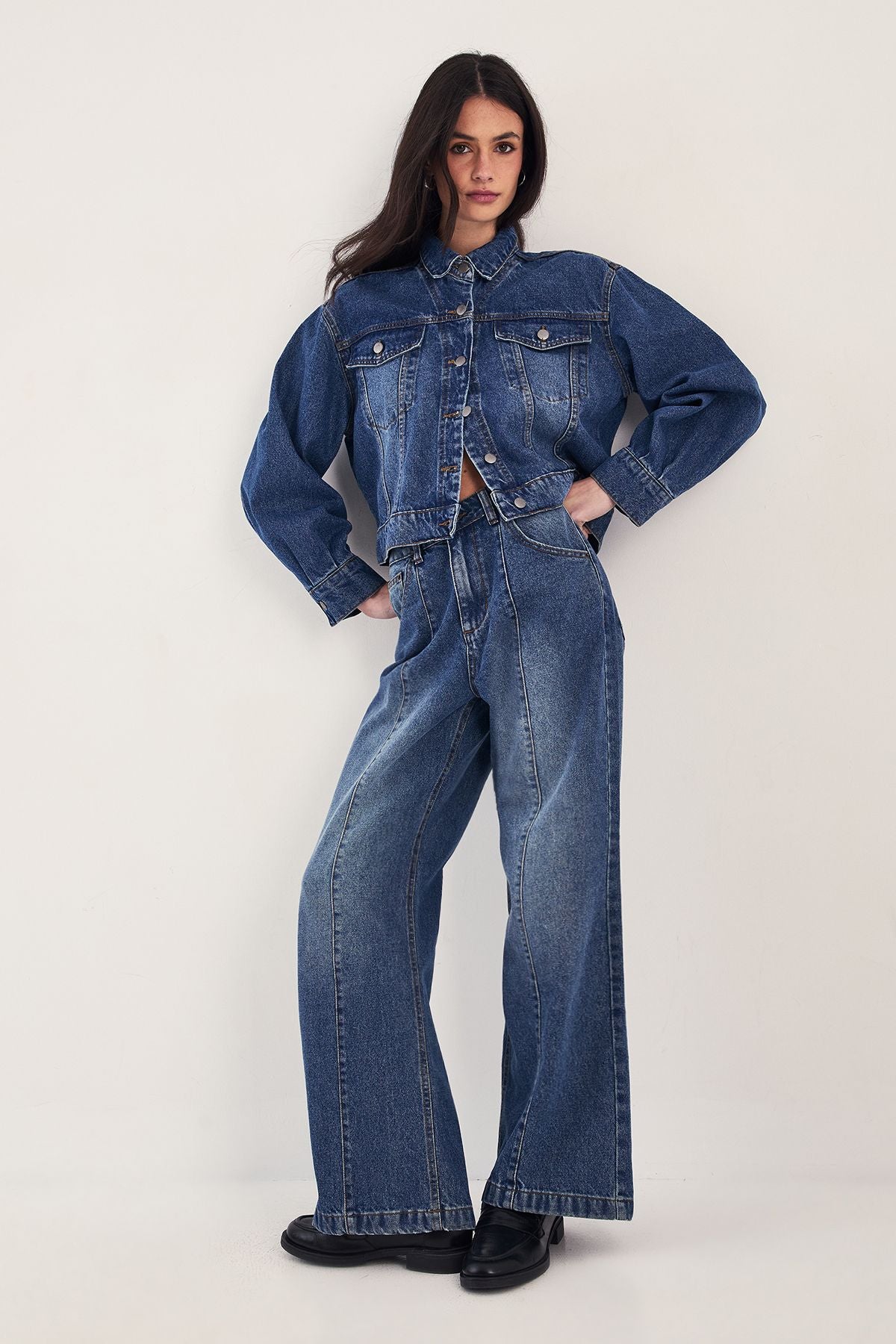 https://mediahub.prettylittlething.com/bgg27744_authentic%20midwash_xl_1
