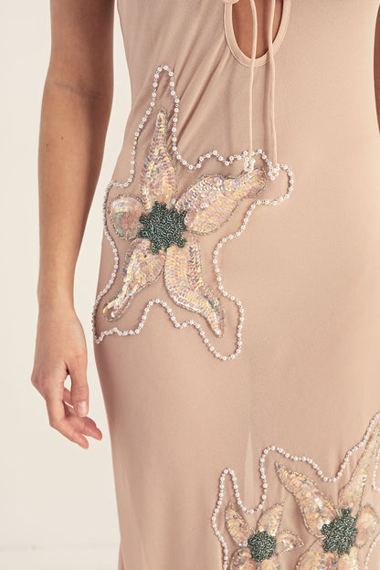 https://mediahub.prettylittlething.com/bgg27766_nude_xl_2