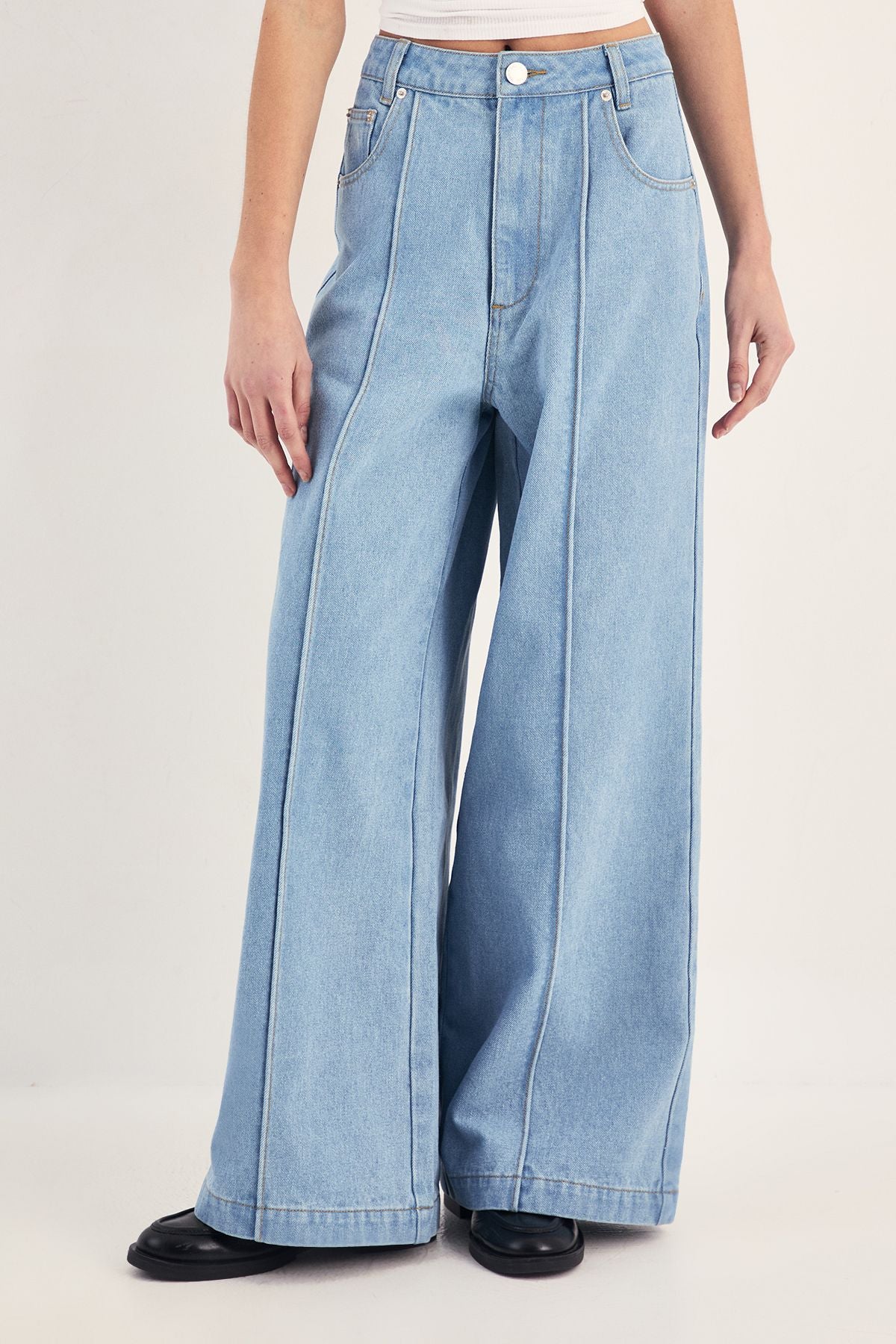 https://mediahub.prettylittlething.com/bgg27773_authentic%20midwash_xl_1