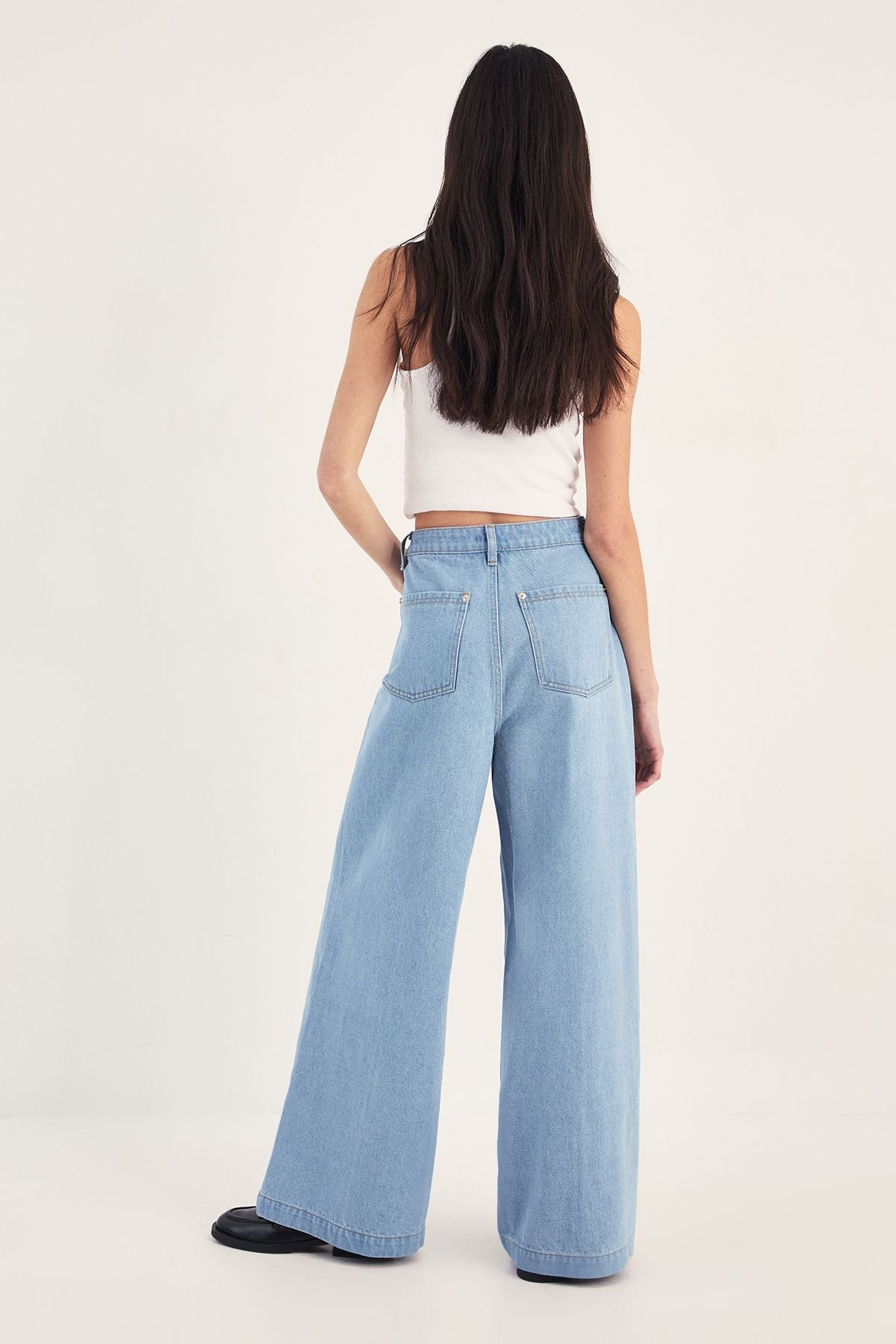 https://mediahub.prettylittlething.com/bgg27773_authentic%20midwash_xl_3