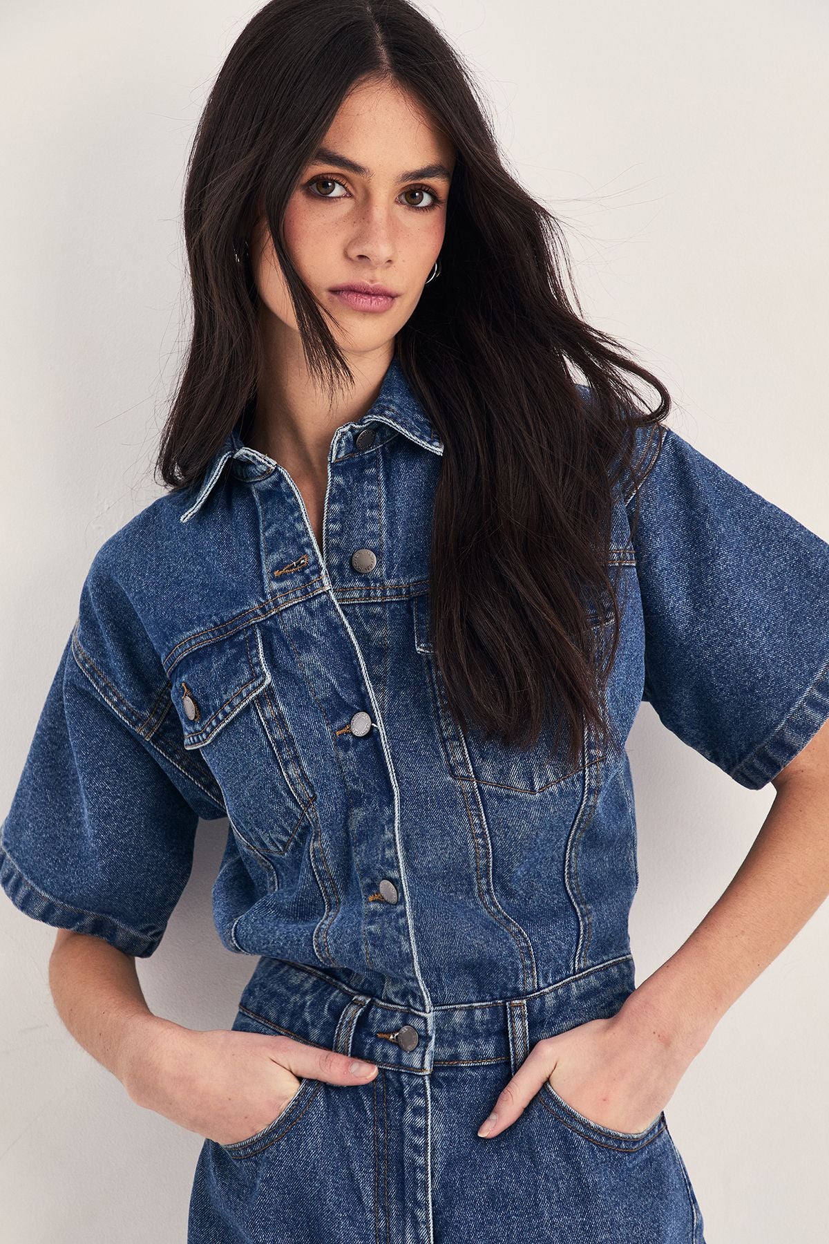 https://mediahub.prettylittlething.com/bgg27778_authentic%20midwash_xl_4