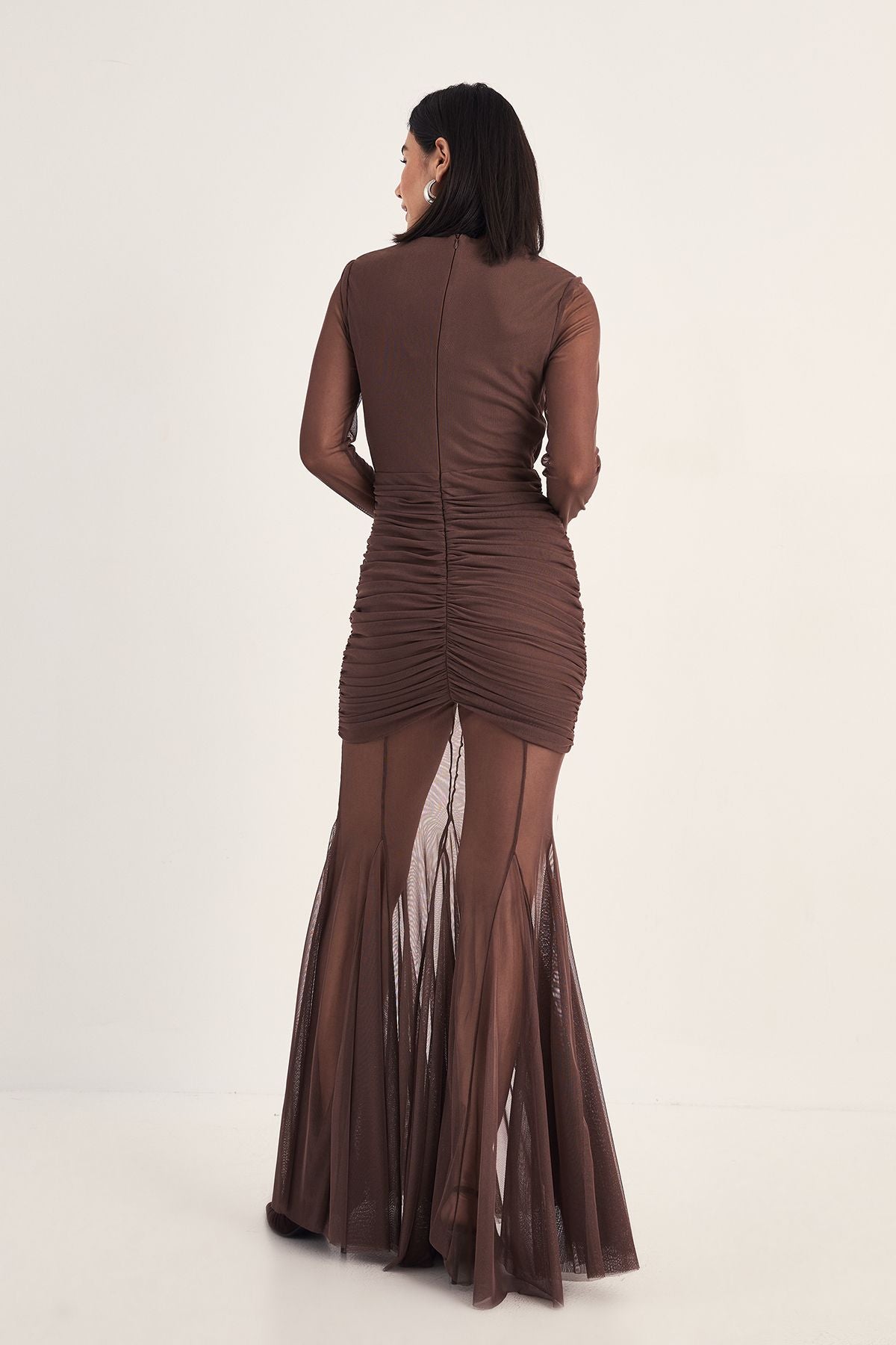 https://mediahub.prettylittlething.com/bgg27811_chocolate_xl_3