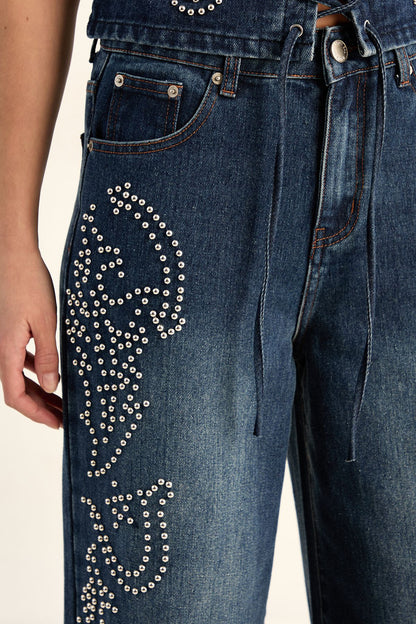 https://mediahub.prettylittlething.com/bgg27833_authentic%20midwash_xl_2