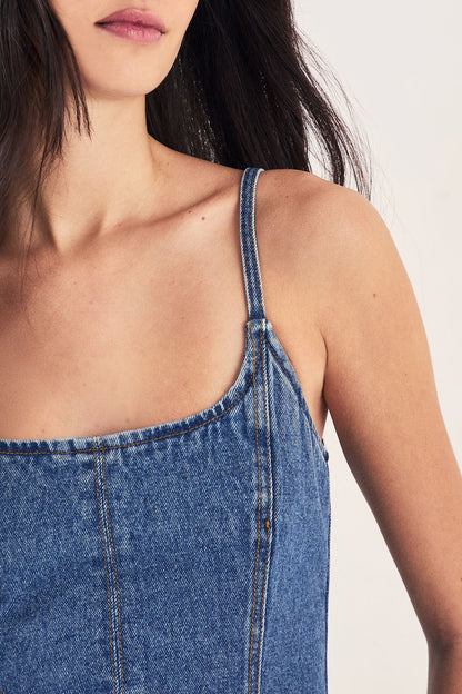 https://mediahub.prettylittlething.com/bgg27839_authentic%20midwash_xl_4