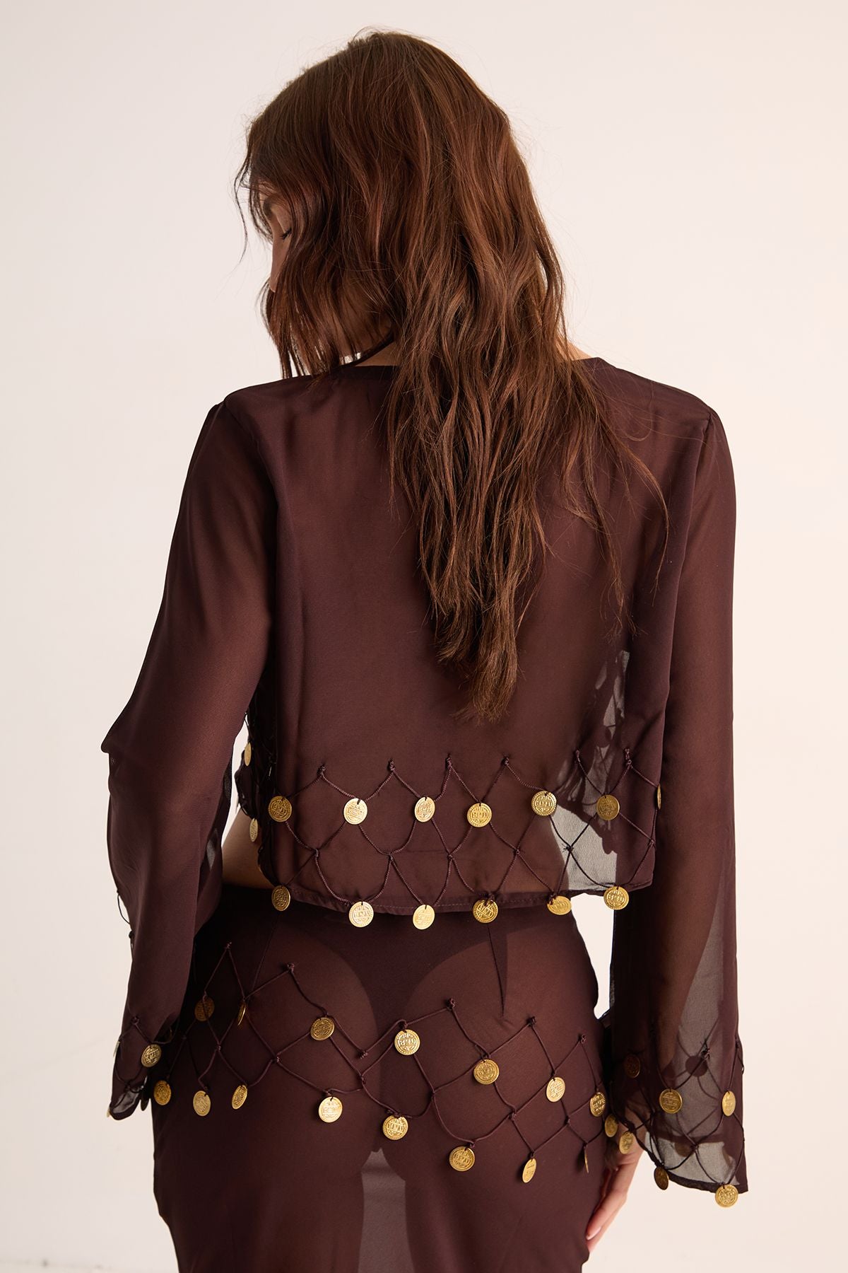 https://mediahub.prettylittlething.com/bgg27864_chocolate_xl_3