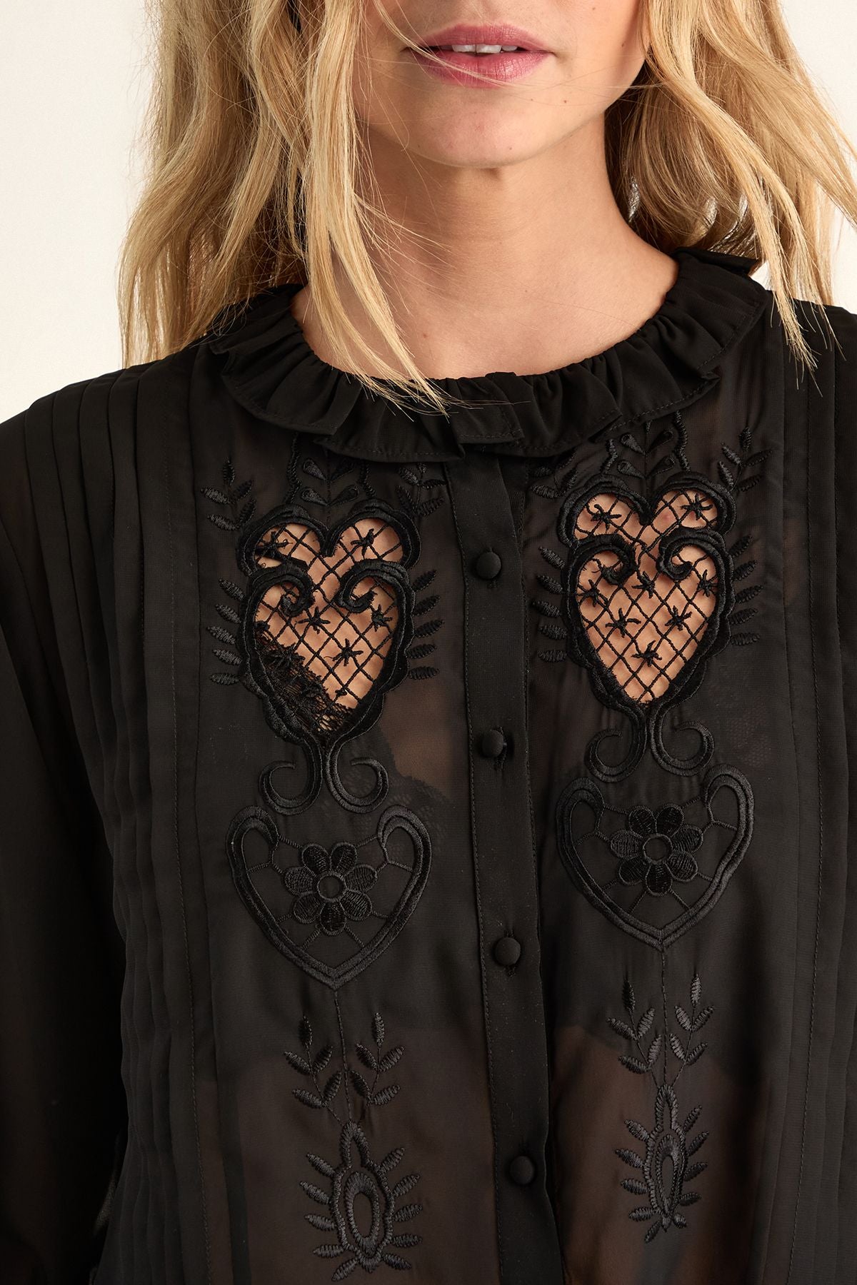 https://mediahub.prettylittlething.com/bgg27866_black_xl_4