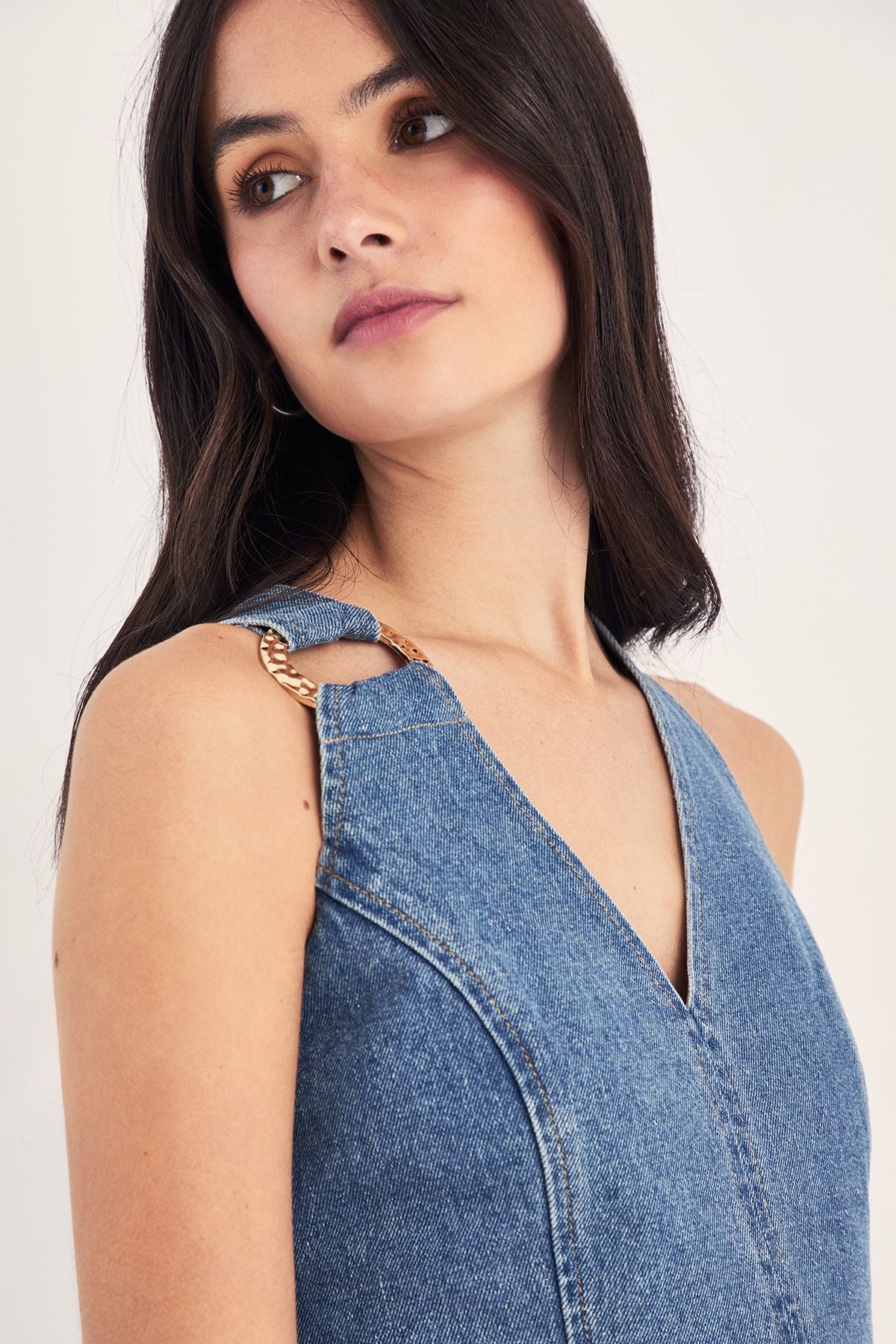 https://mediahub.prettylittlething.com/bgg28154_vintage%20wash_xl_4