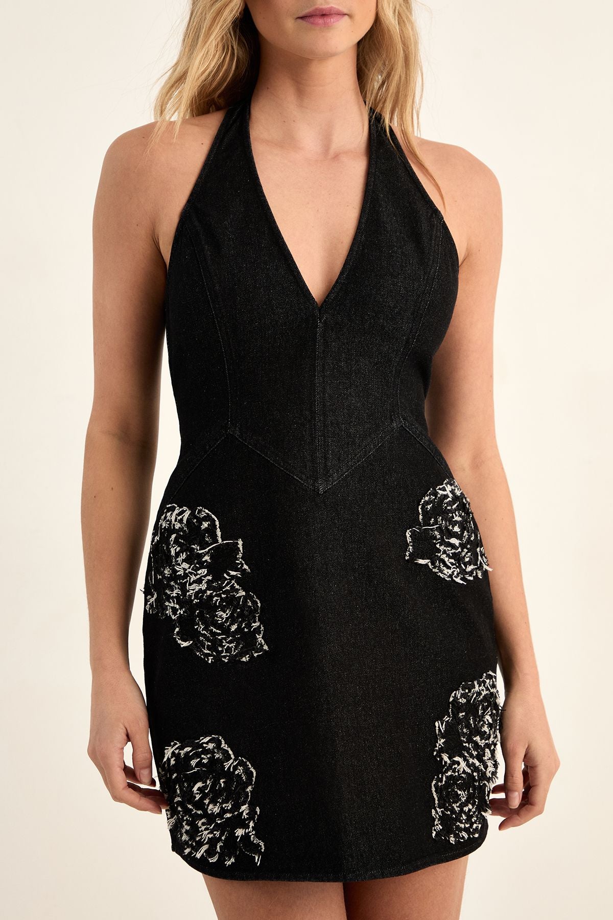 https://mediahub.prettylittlething.com/bgg28176_washed%20black_xl_2