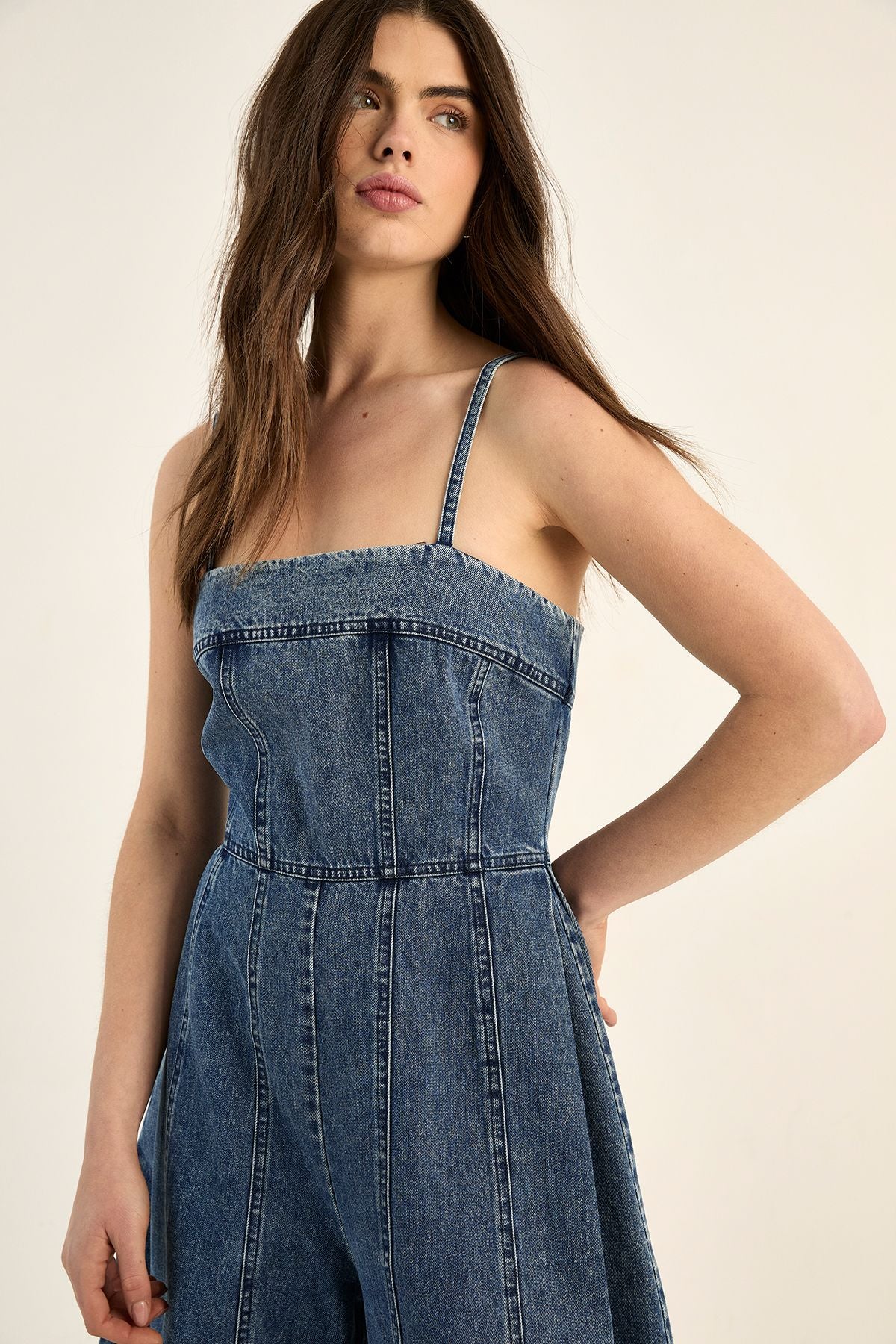 https://mediahub.prettylittlething.com/bgg28182_vintage%20wash_xl_1