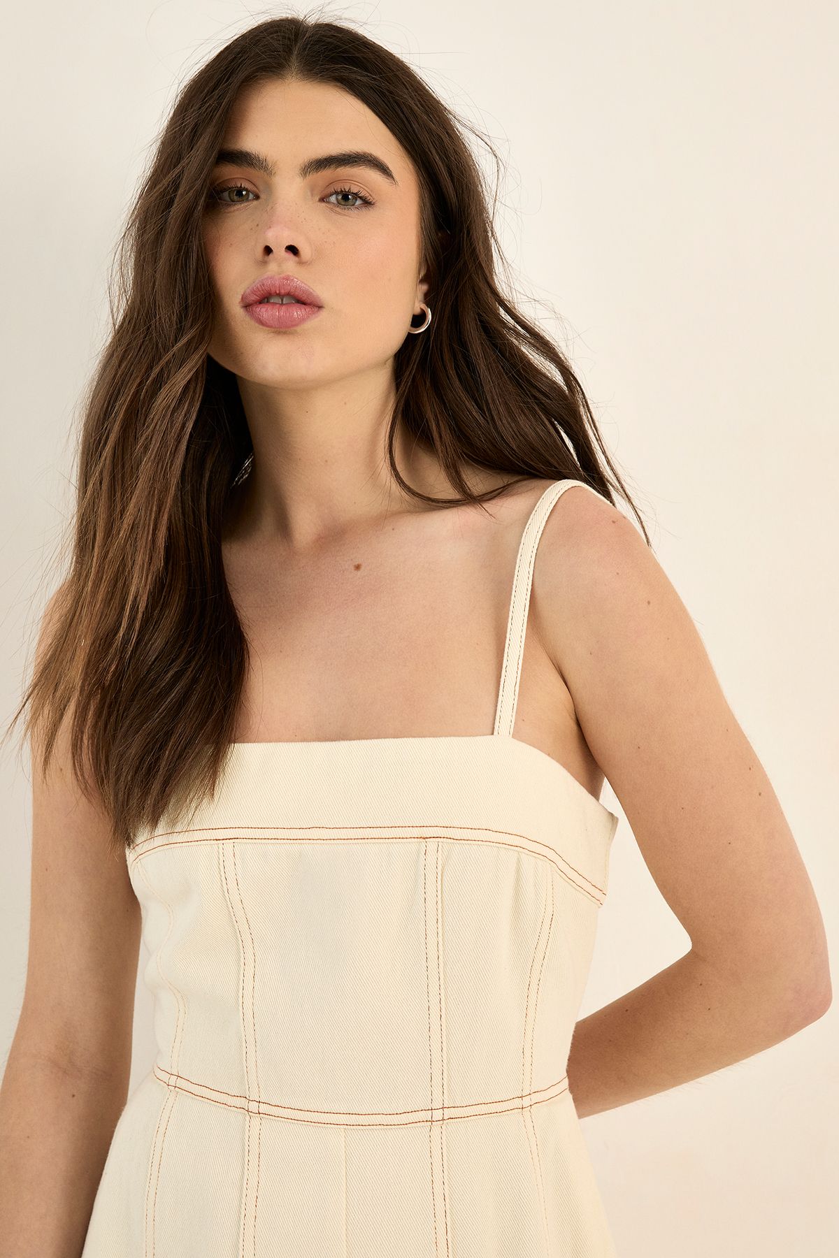 https://mediahub.prettylittlething.com/bgg28212_ecru_xl_2