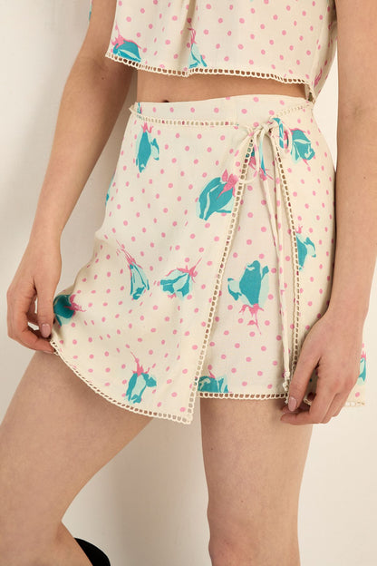 https://mediahub.prettylittlething.com/bgg28277_white_xl_1