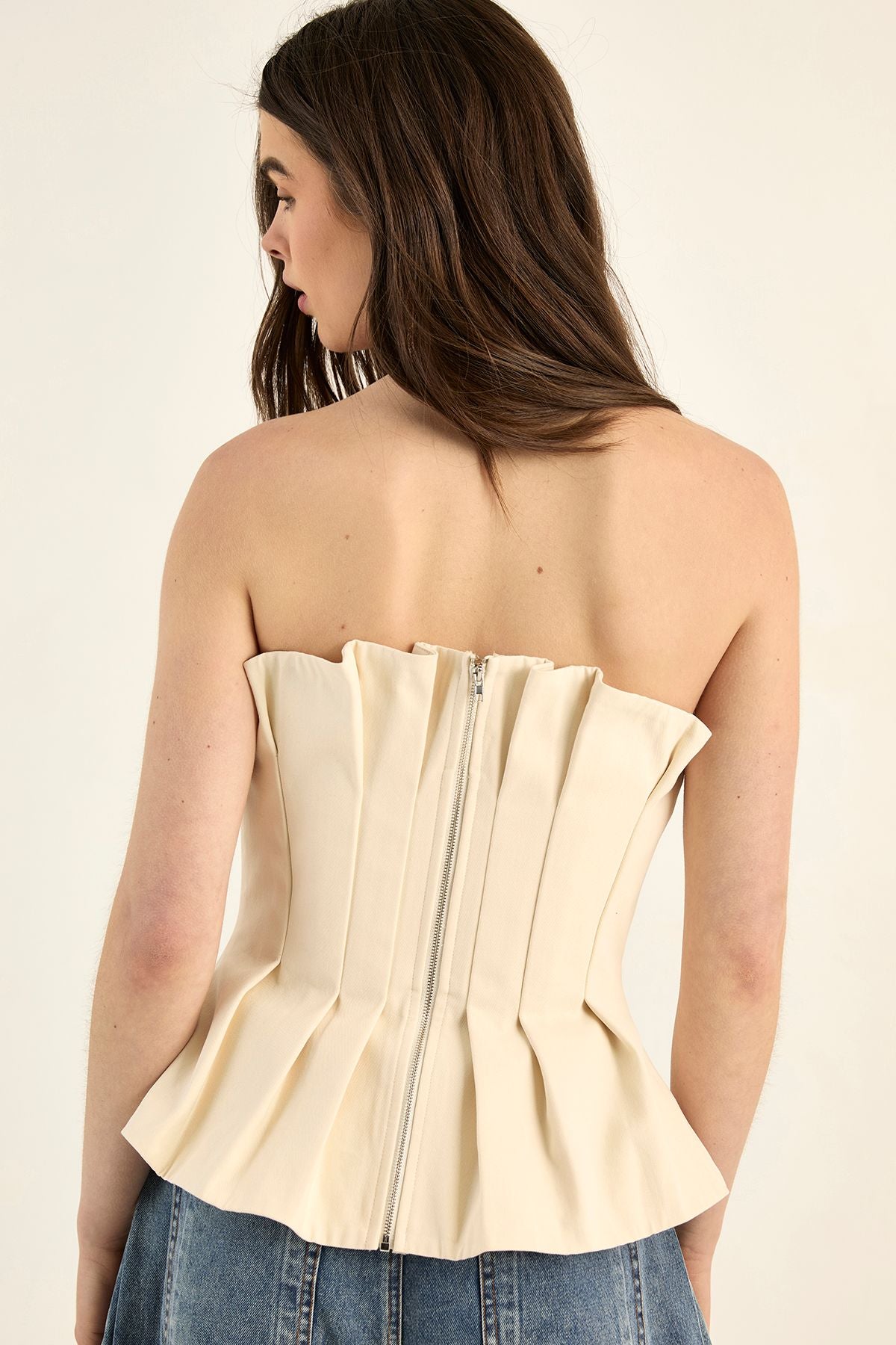 https://mediahub.prettylittlething.com/bgg28358_ivory_xl_3