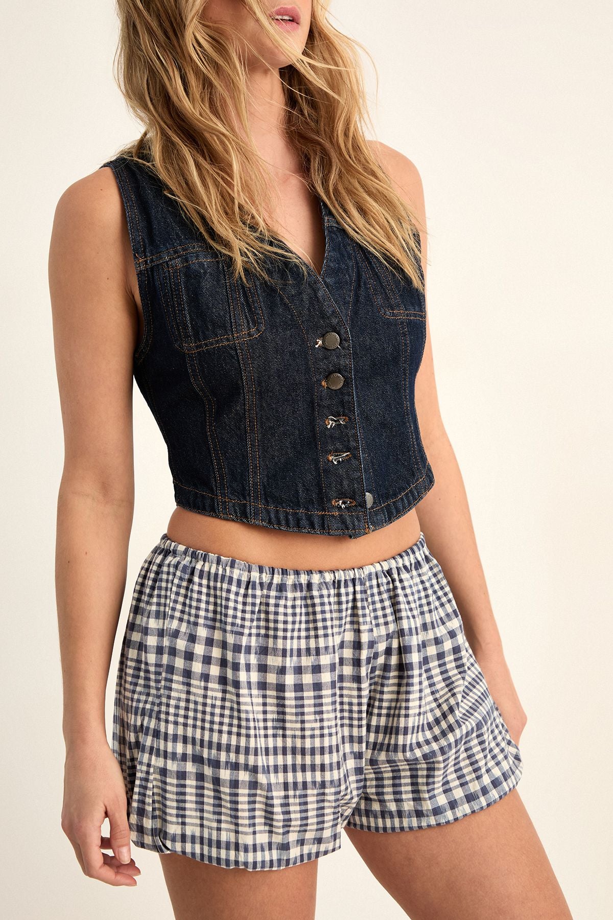 https://mediahub.prettylittlething.com/bgg28387_navy_xl_3