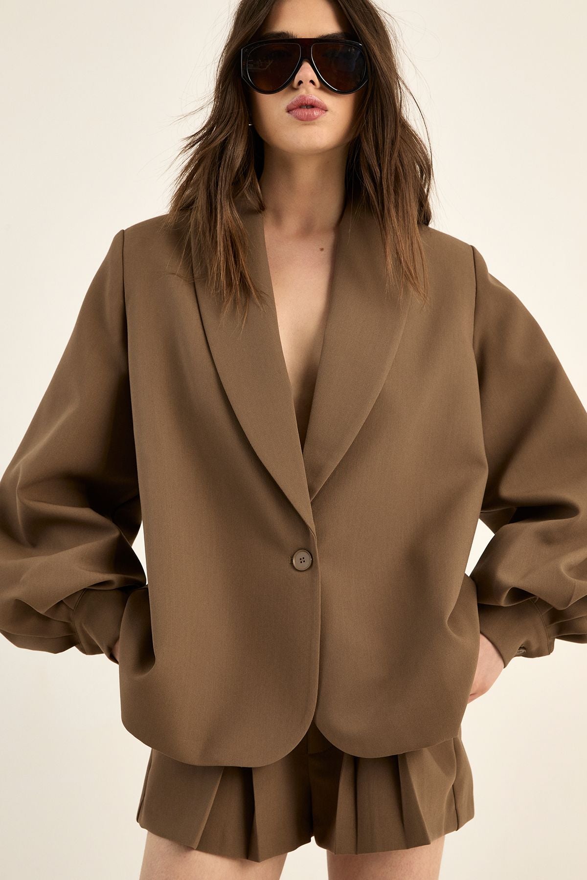 https://mediahub.prettylittlething.com/bgg28396_brown_xl