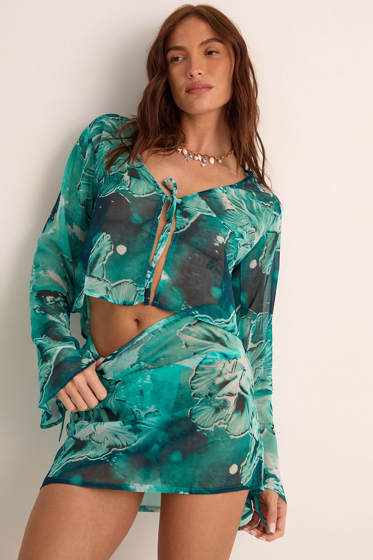 https://mediahub.prettylittlething.com/bgg28449_teal_xl