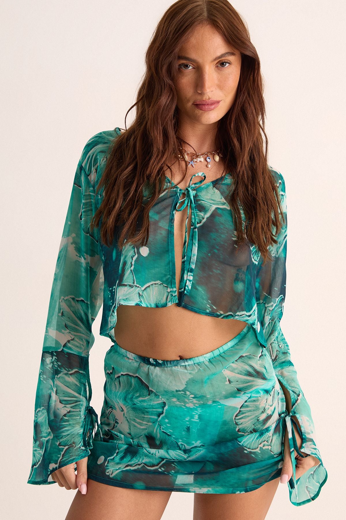 https://mediahub.prettylittlething.com/bgg28449_teal_xl_3