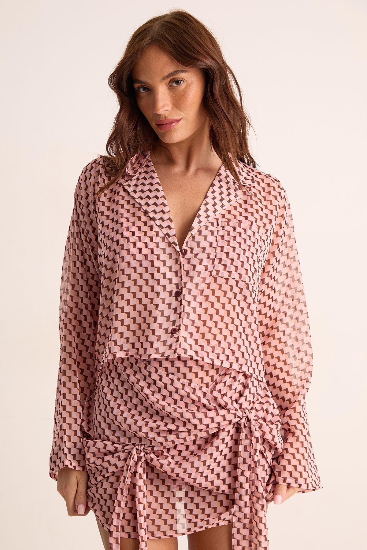 https://mediahub.prettylittlething.com/bgg28451_pink_xl_3