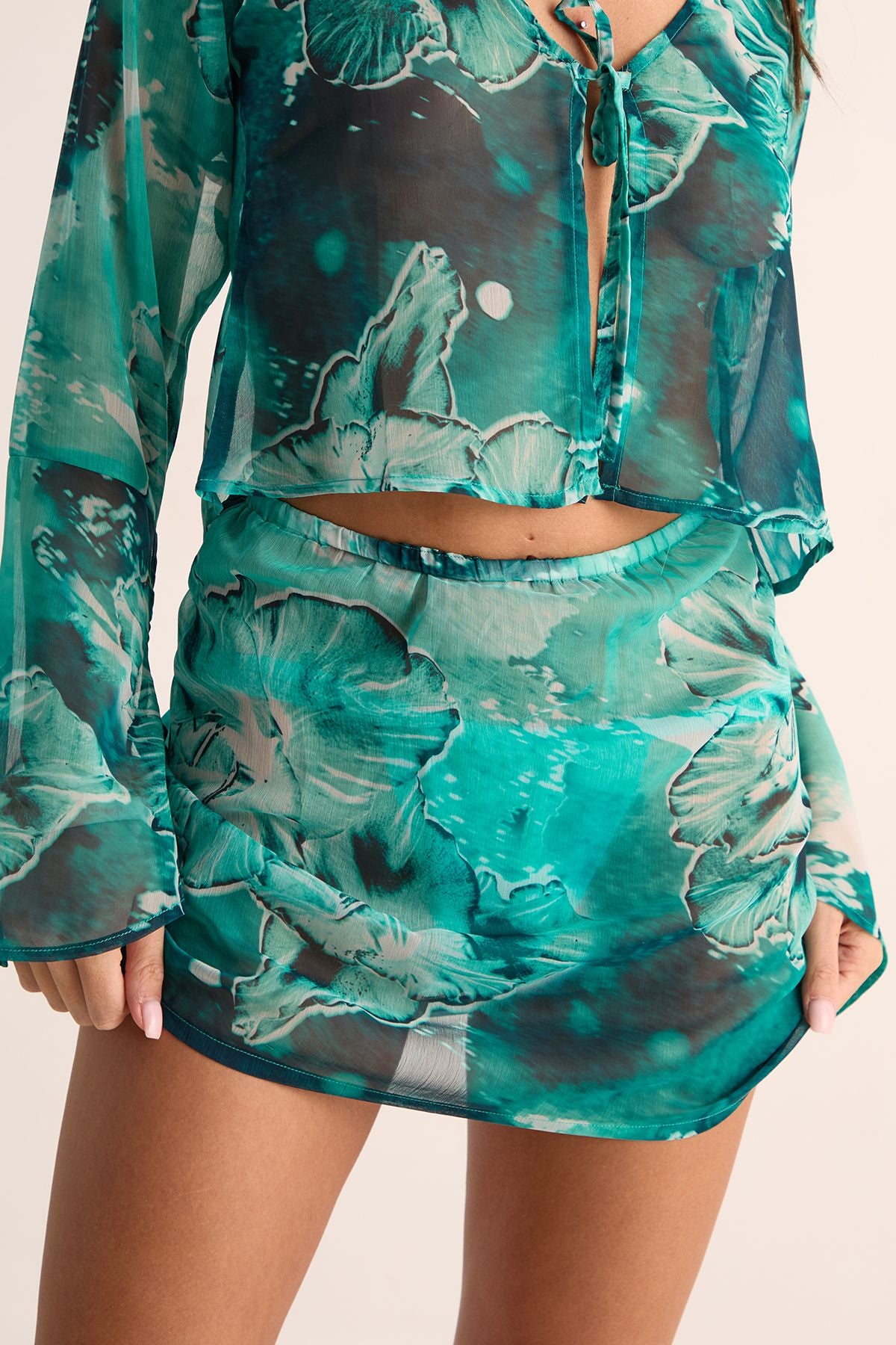 https://mediahub.prettylittlething.com/bgg28454_teal_xl_1