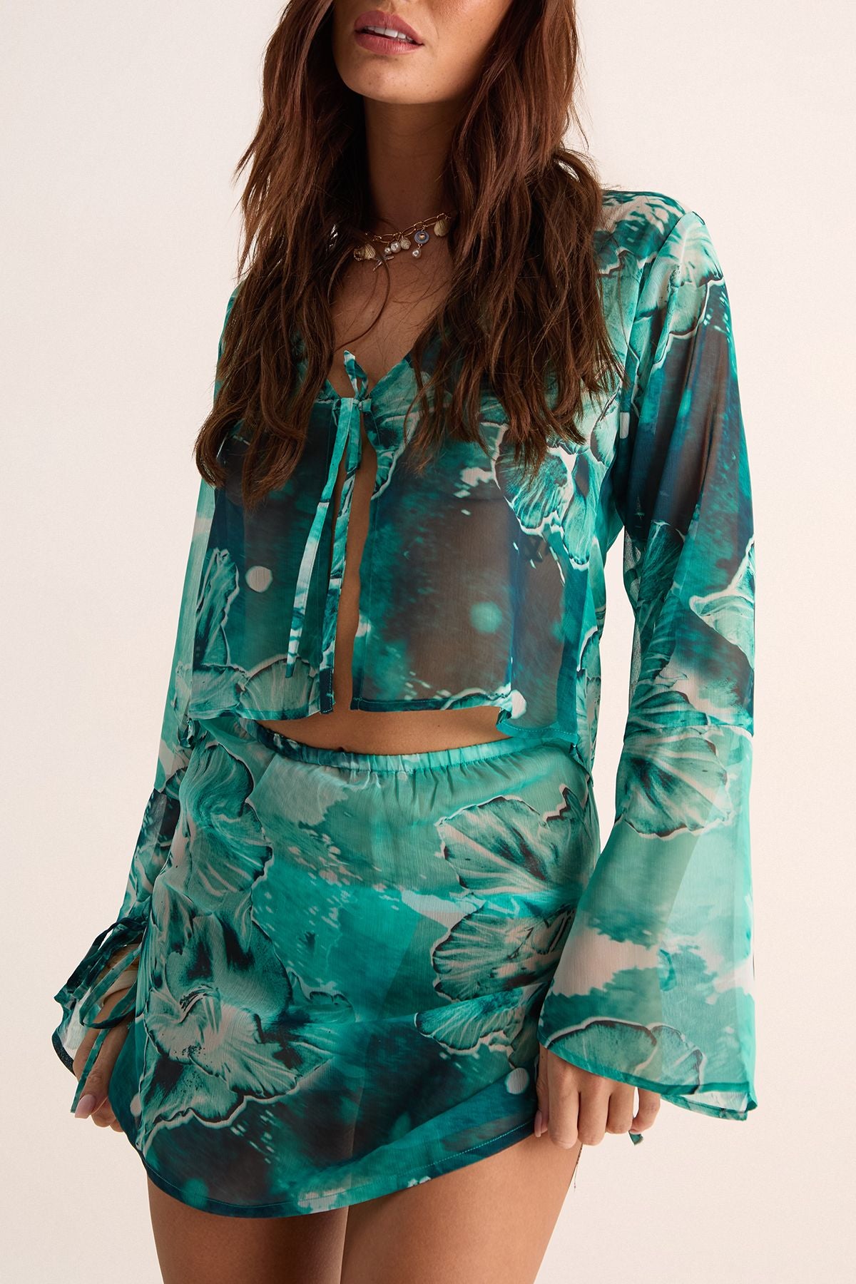 https://mediahub.prettylittlething.com/bgg28454_teal_xl_3