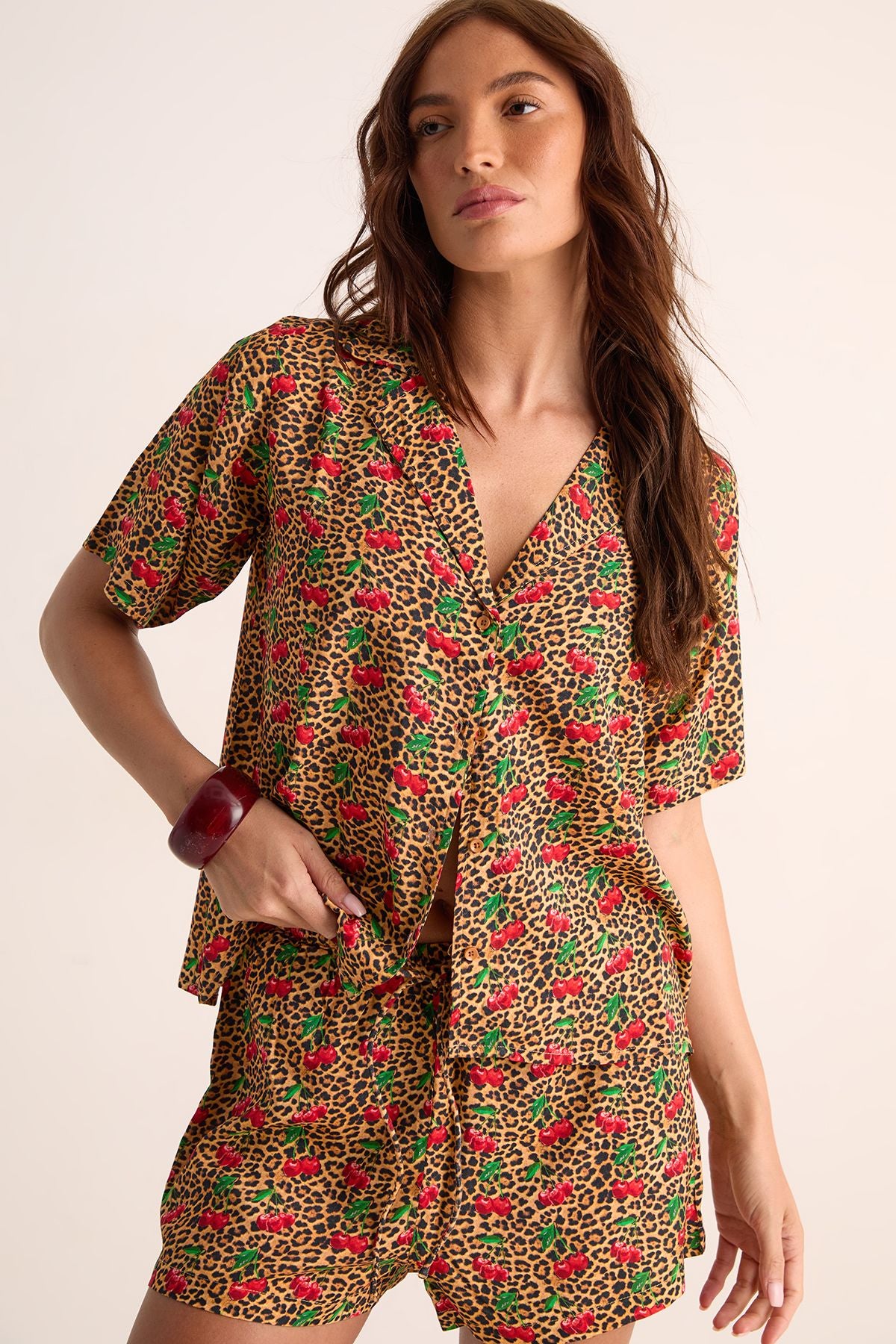 https://mediahub.prettylittlething.com/bgg28505_tan_xl_1