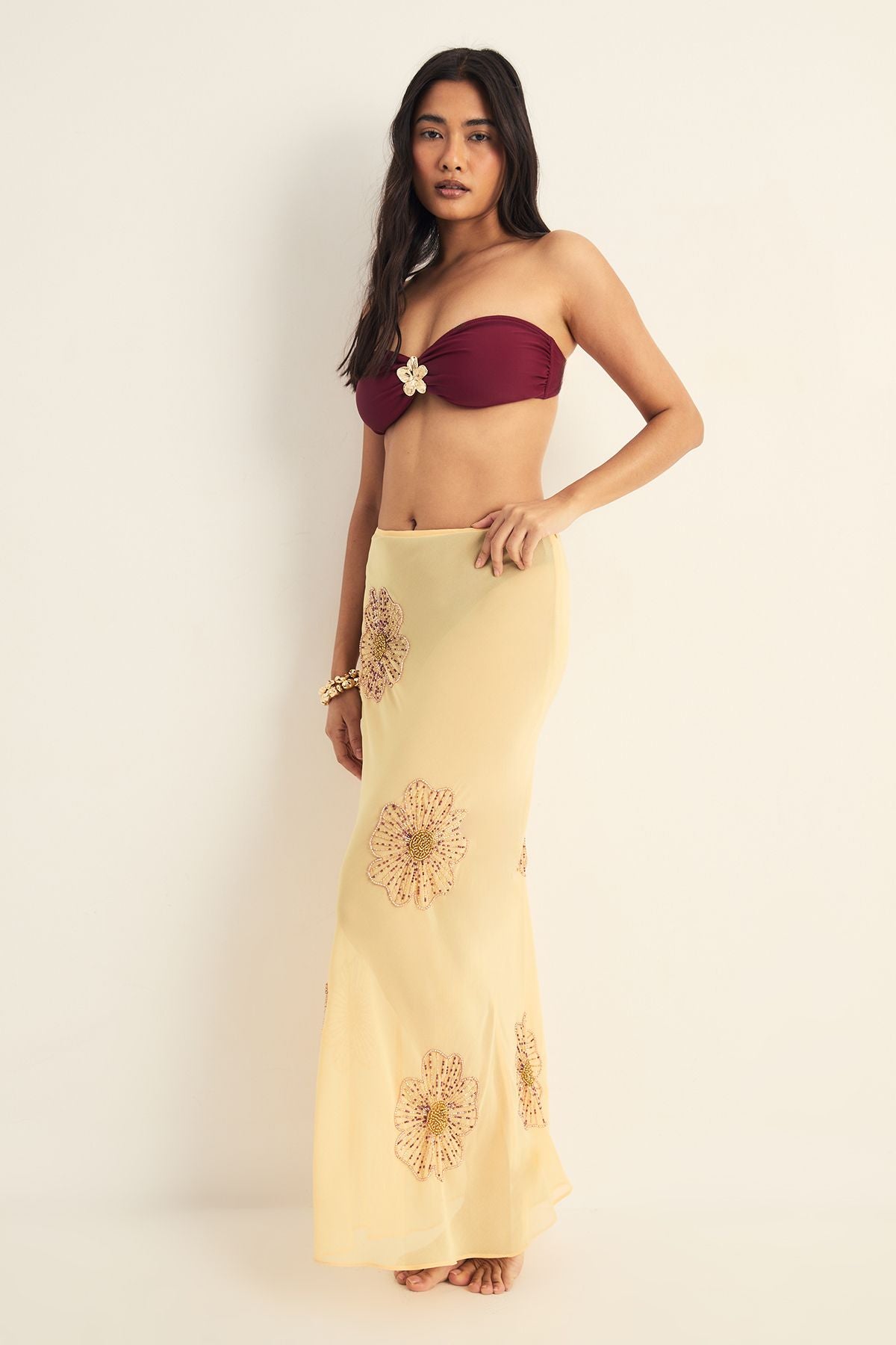 https://mediahub.prettylittlething.com/bgg28522_lemon_xl_1