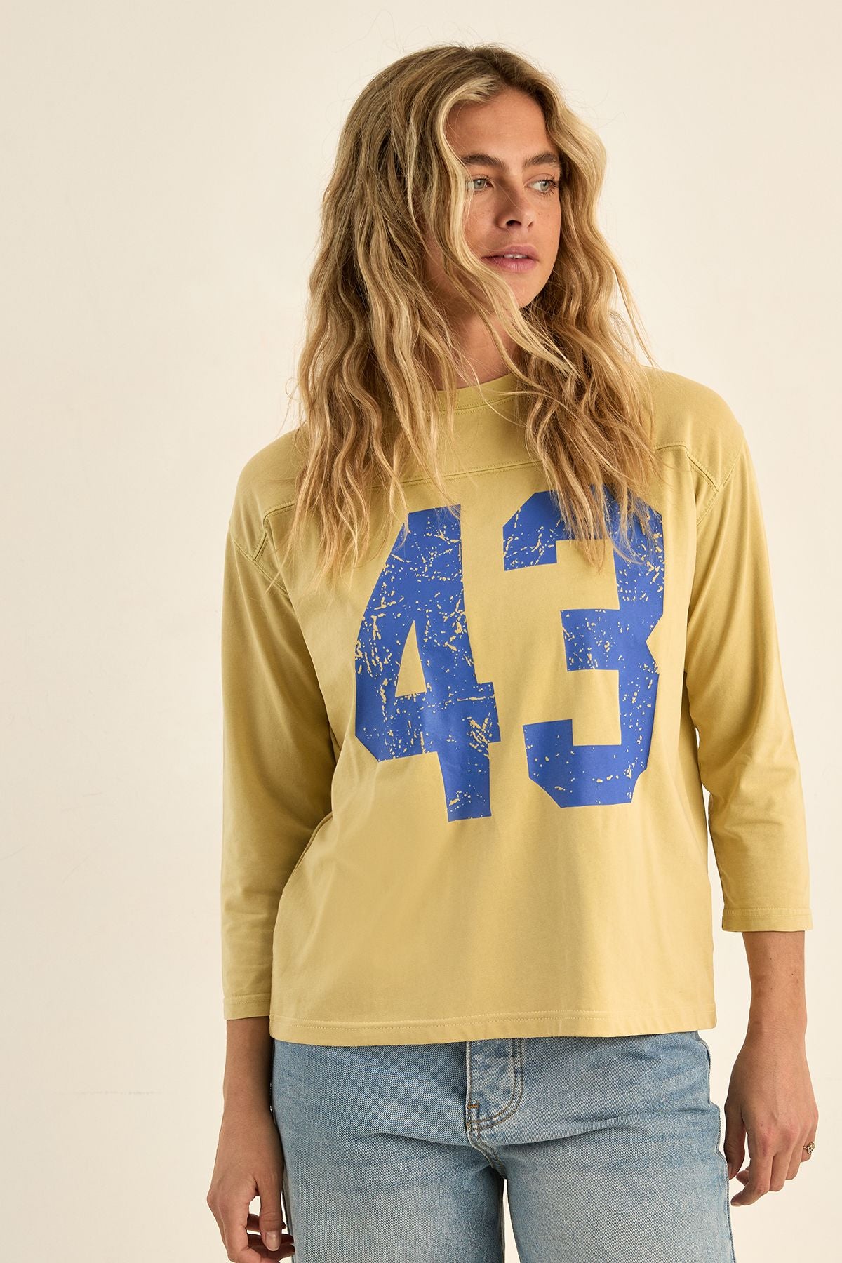 https://mediahub.prettylittlething.com/bgg28590_desert%20yellow_xl
