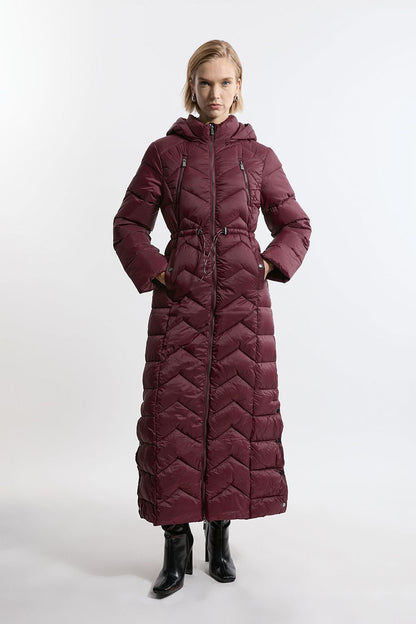 https://mediahub.prettylittlething.com/bkk19097_berry_xl