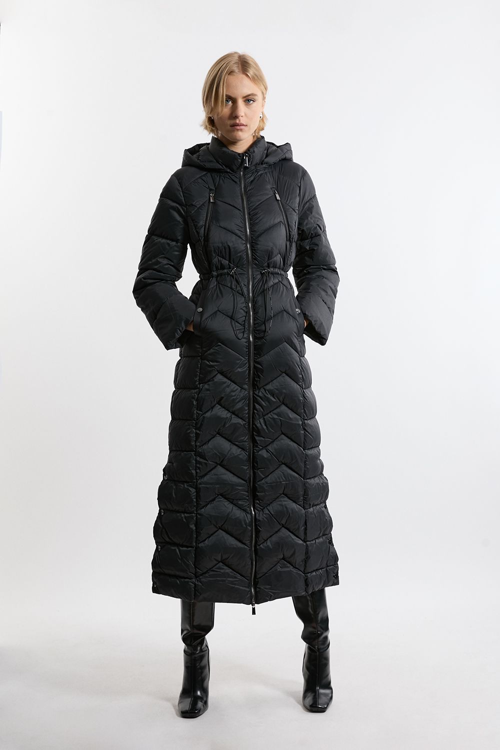 https://mediahub.prettylittlething.com/bkk19097_black_xl