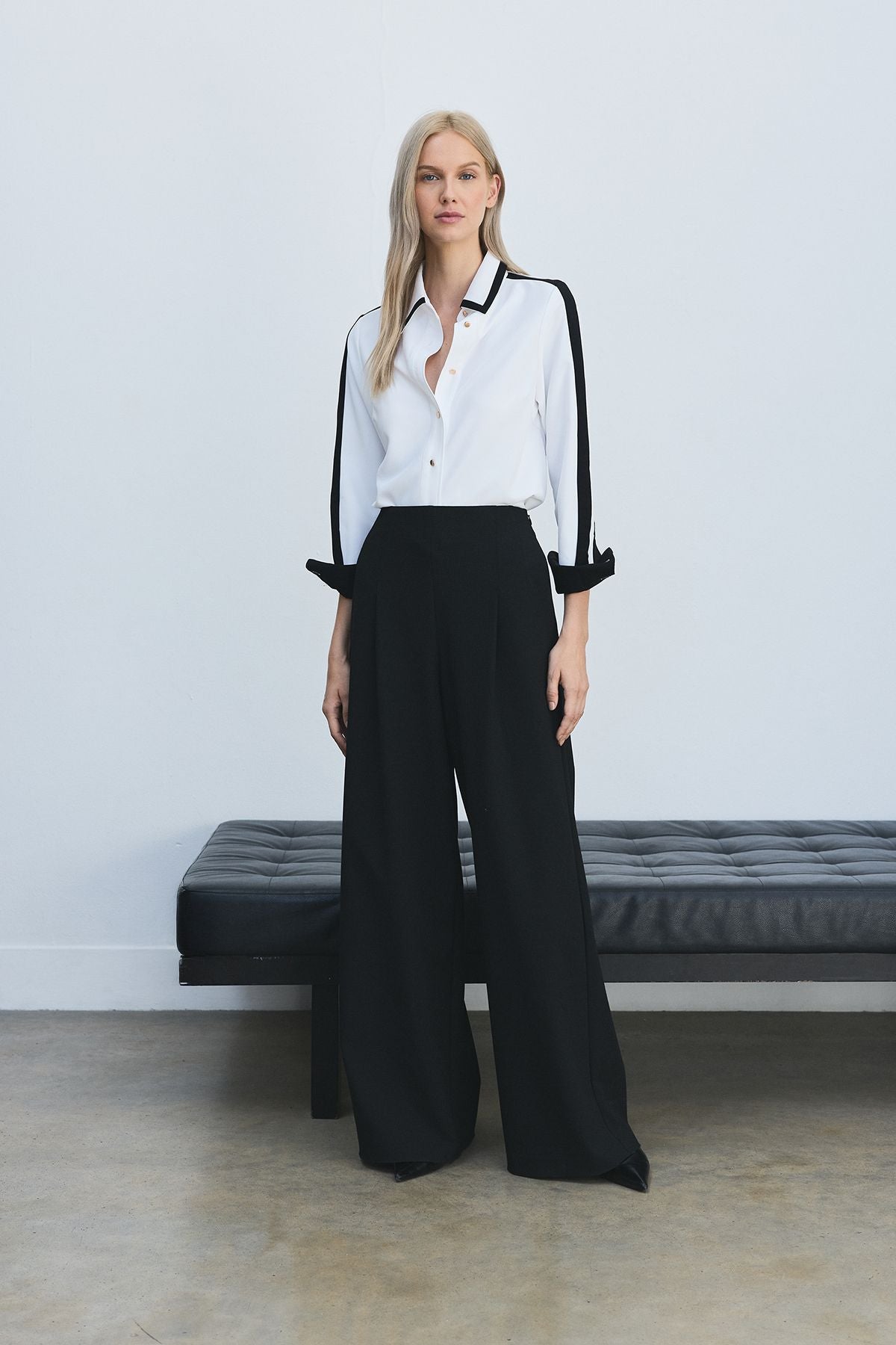 https://mediahub.prettylittlething.com/bkk27909_black_xl