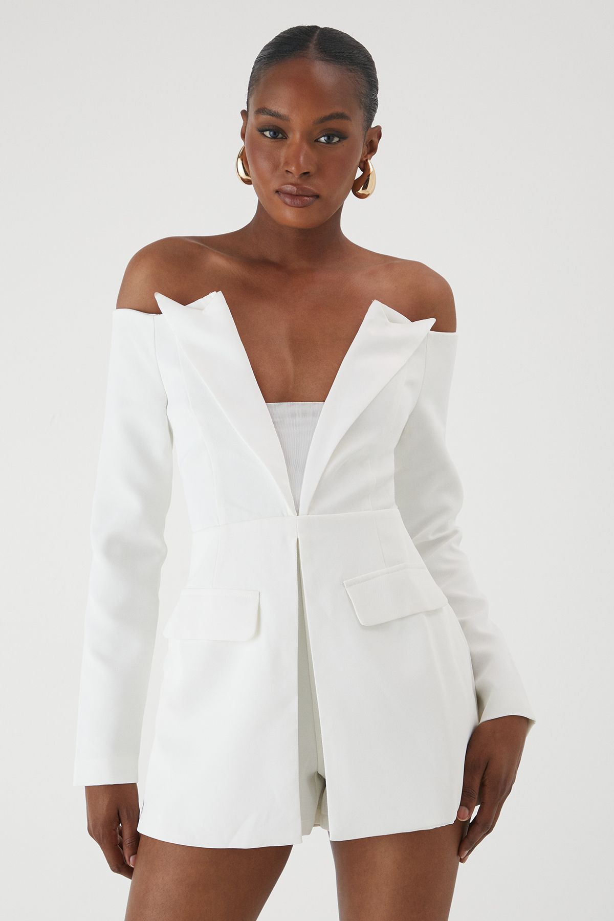 https://mediahub.prettylittlething.com/bpp06225_ivory_xl_1