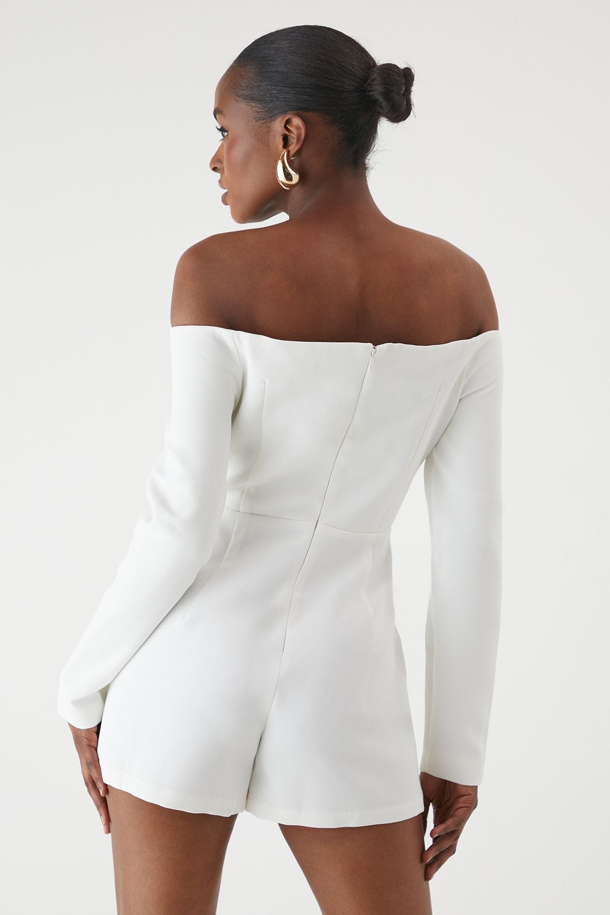 https://mediahub.prettylittlething.com/bpp06225_ivory_xl_2