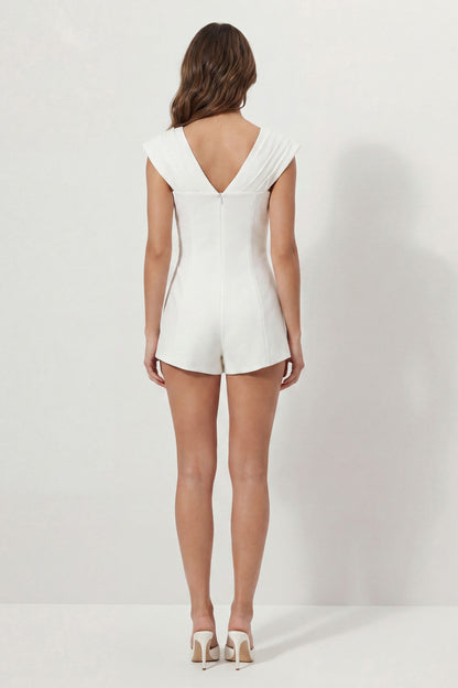 https://mediahub.prettylittlething.com/bpp07228_ivory_xl_3