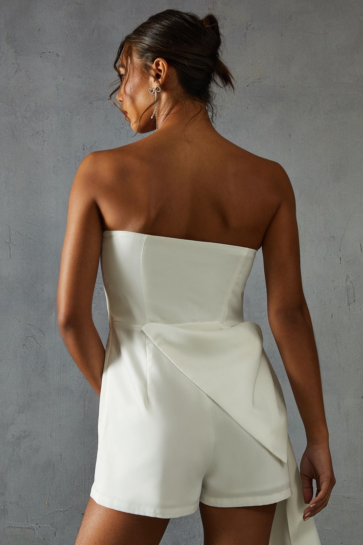 https://mediahub.prettylittlething.com/bpp07465_white_xl_2
