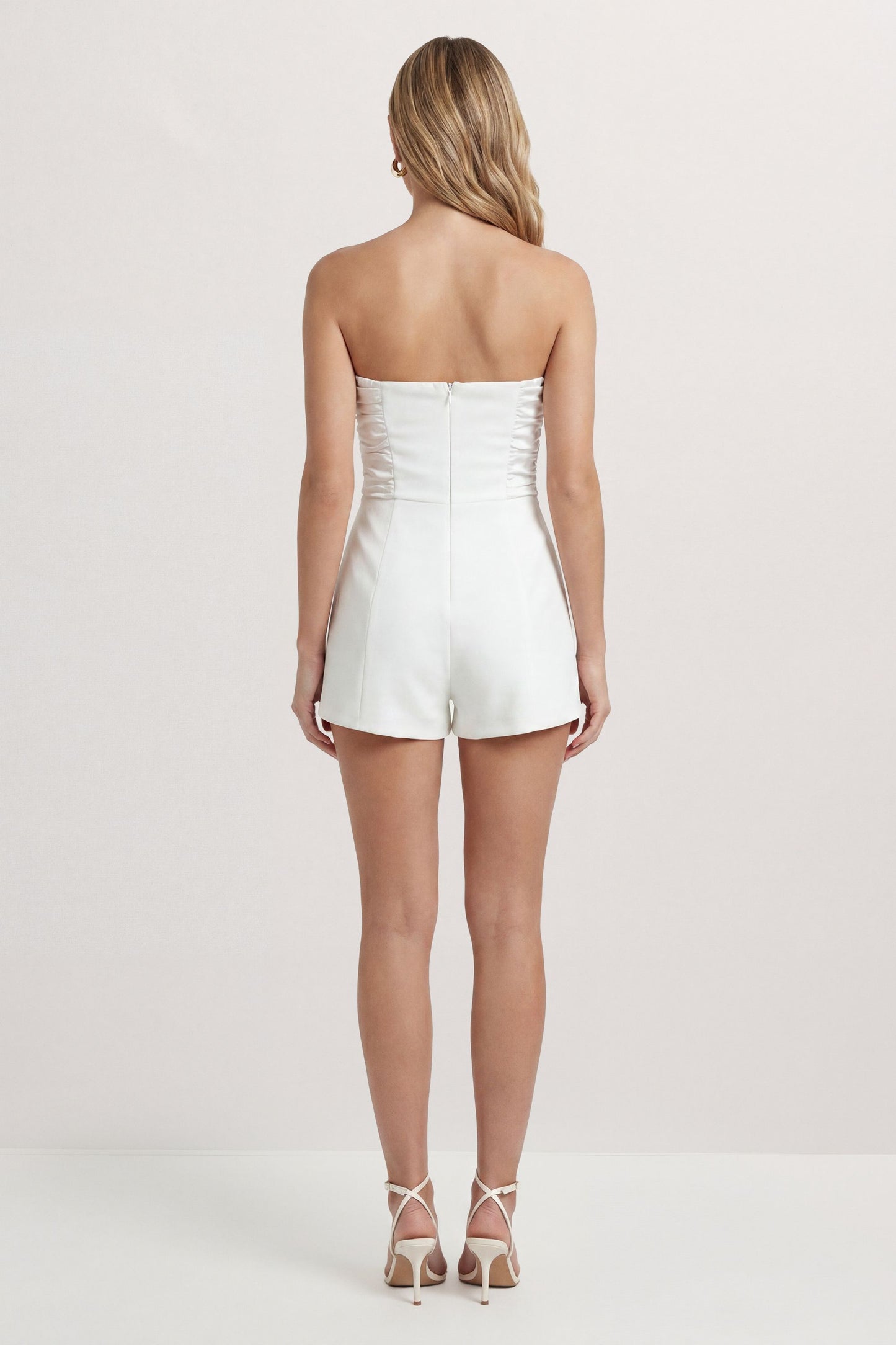 https://mediahub.prettylittlething.com/bpp07503_ivory_xl_1