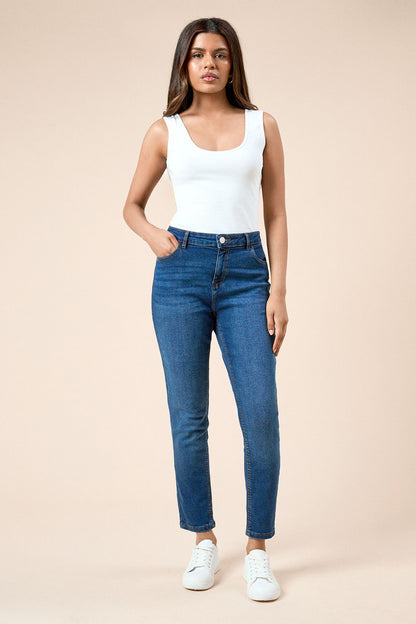 https://mediahub.prettylittlething.com/bqq14693_mid%20wash_xl