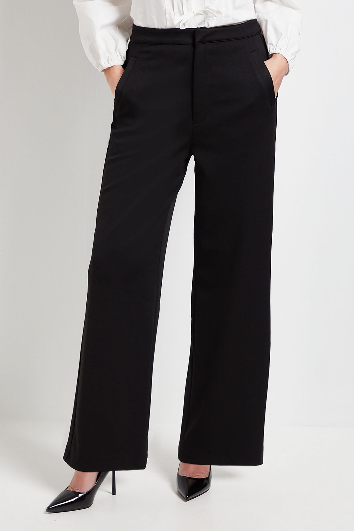 https://mediahub.prettylittlething.com/byy17309_black_xl_3