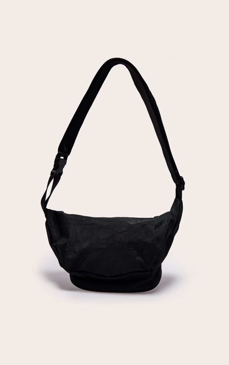 https://mediahub.prettylittlething.com/clx0775_black_xl_2