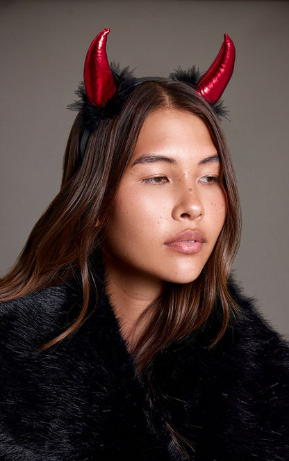 https://mediahub.prettylittlething.com/cly9545_red_xl