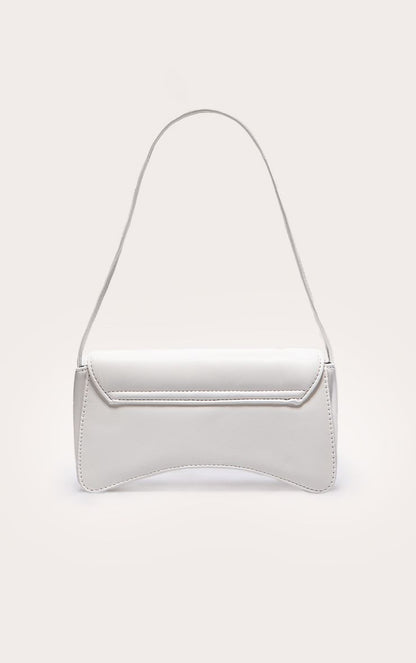 https://mediahub.prettylittlething.com/cmf6176_white_xl_2