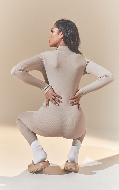 https://mediahub.prettylittlething.com/cmp3385_stone_xl_1